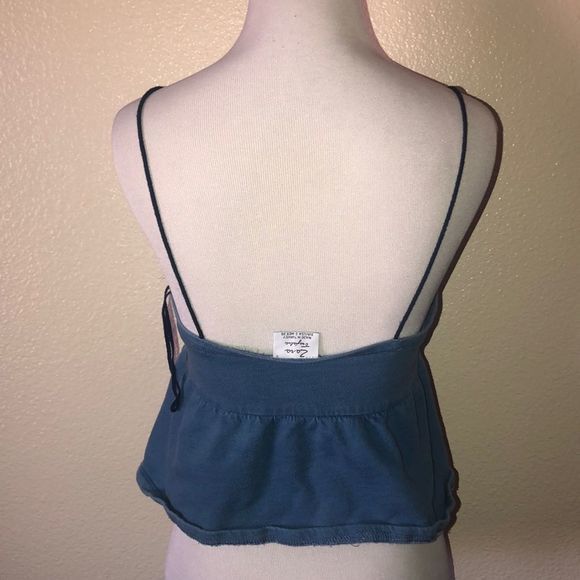 🎀 3/$20 Zara trafaluc women’s small chambray crop top - Picture 3 of 6